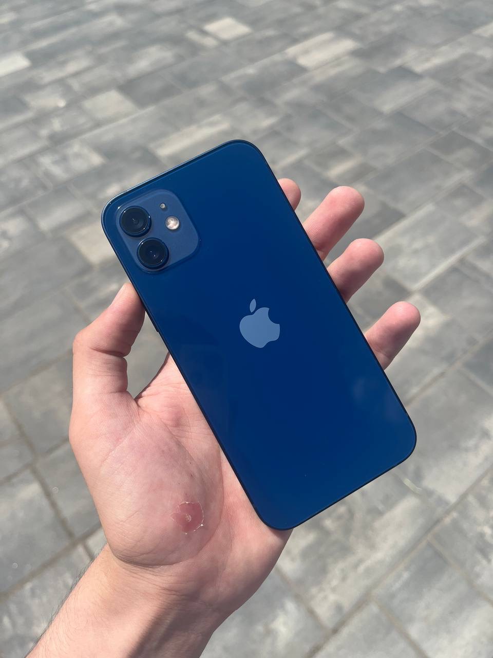 iPhone 12 128GB Blue