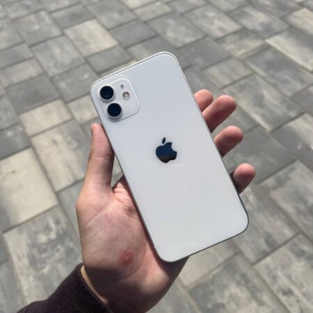 iPhone 12 128GB White