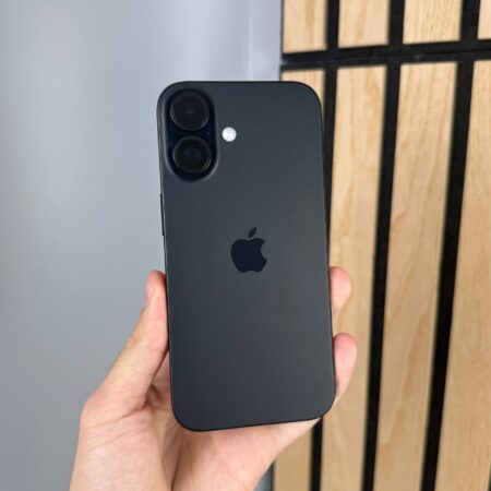 iPhone 16 128GB Black