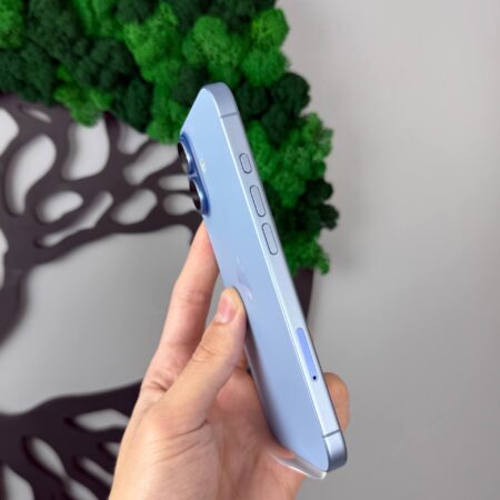 iPhone 17 256GB Mist Blue