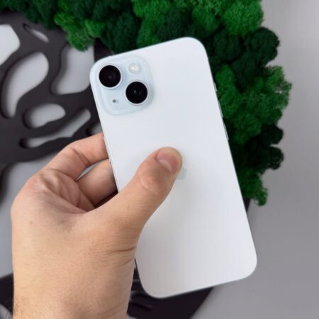 iPhone 15 128GB Blue