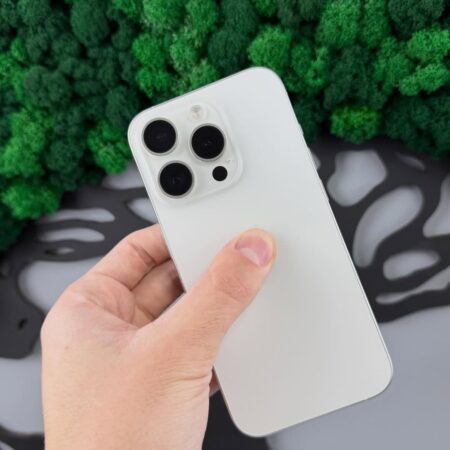 iPhone 15 Pro 256GB White Titanium