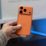 iPhone 17 Pro 512GB Cosmic Orange