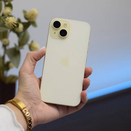 iPhone 15 256GB Yellow