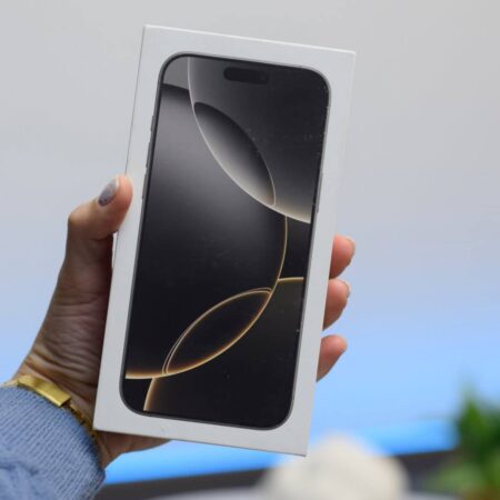 iPhone 16 Pro Max 256GB Natural Titanium