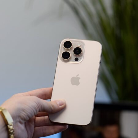 iPhone 16 Pro 1Tb Desert Titanium