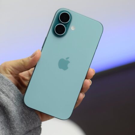 iPhone 16 256Gb Teal