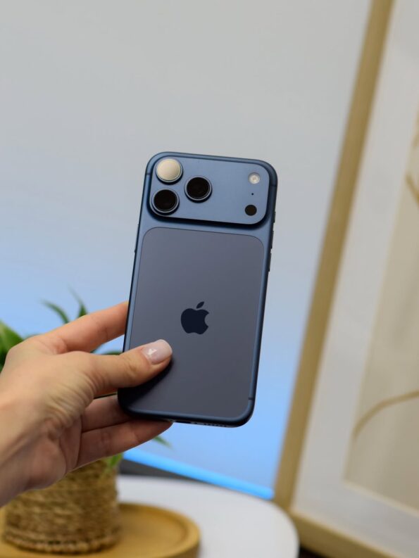 iPhone 17 Pro Max 1Tb Deep Blue